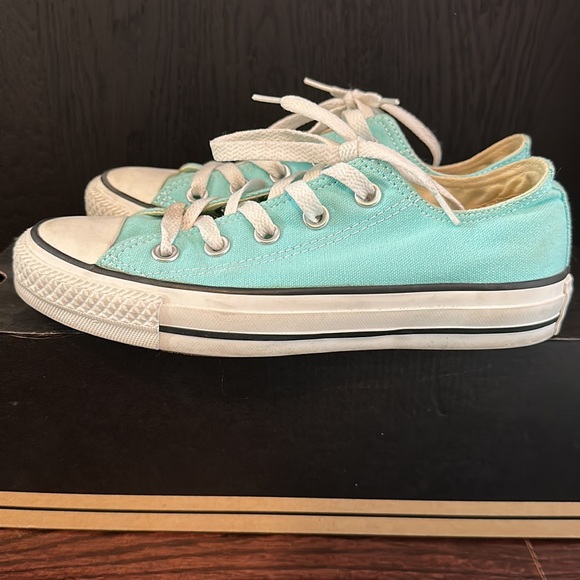 Converse Low Top | SZ 5 | Aruba Blue - Picture 3 of 5
